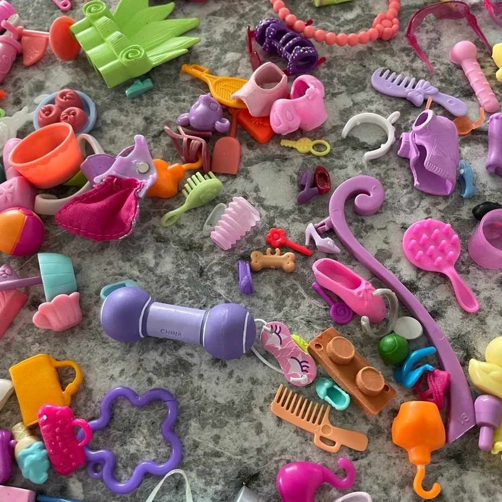 Polly Pocket Huge Lot over 200 pieces